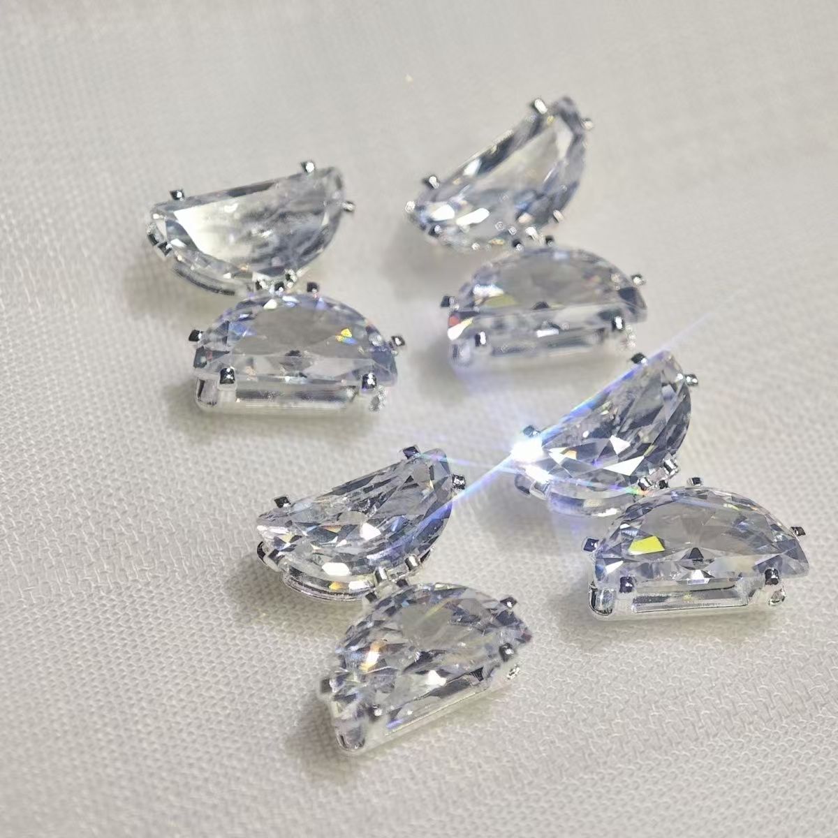 Moon Diamond 3*7mm