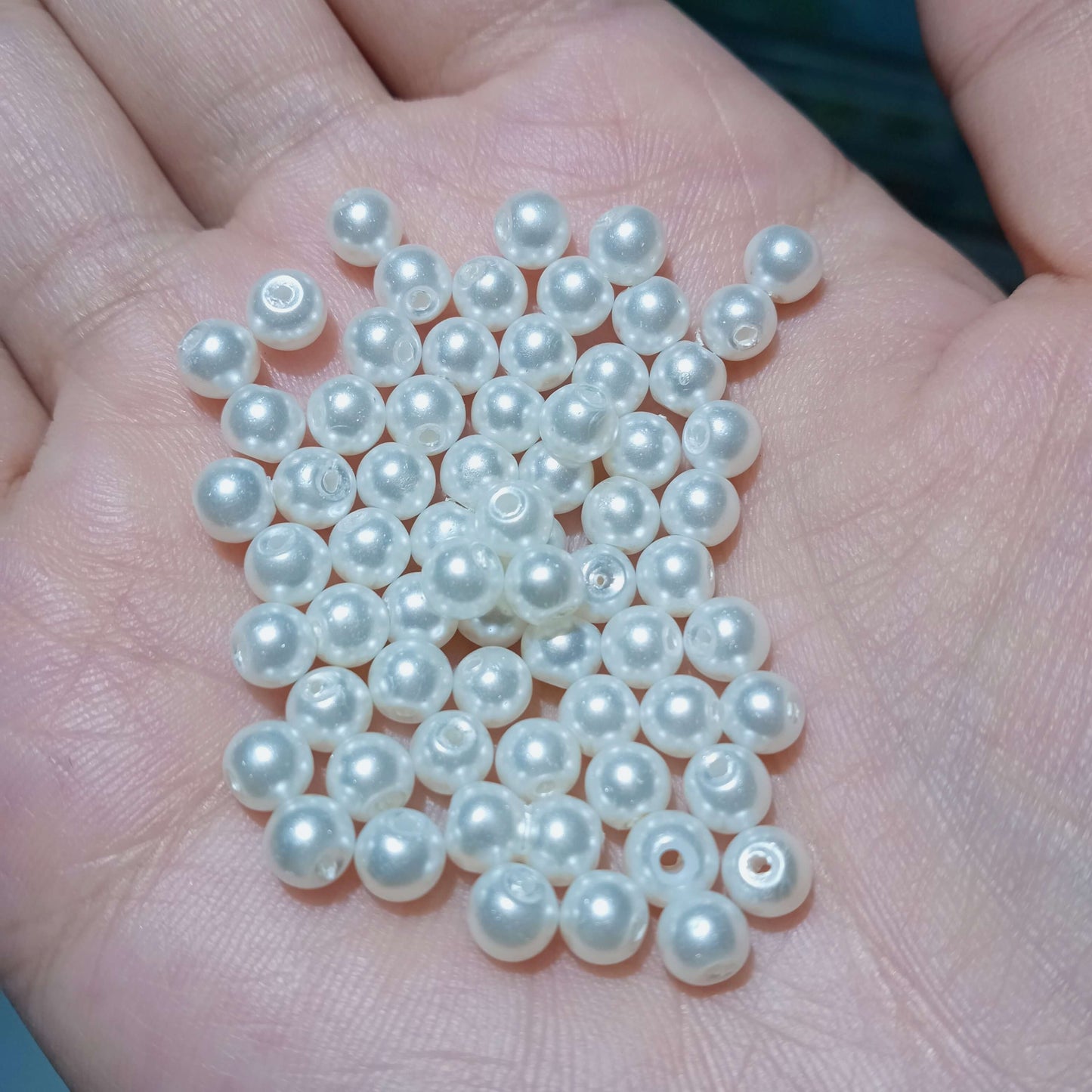 Pearl bead